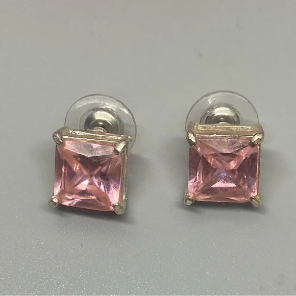 LAST CHANCE 🔥 Pink & Silver Tone Costume Pierced Earrings #6505 - Picture 2 of 4